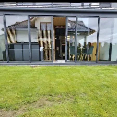 Apartament De Lux Wrzosowo Apartment *